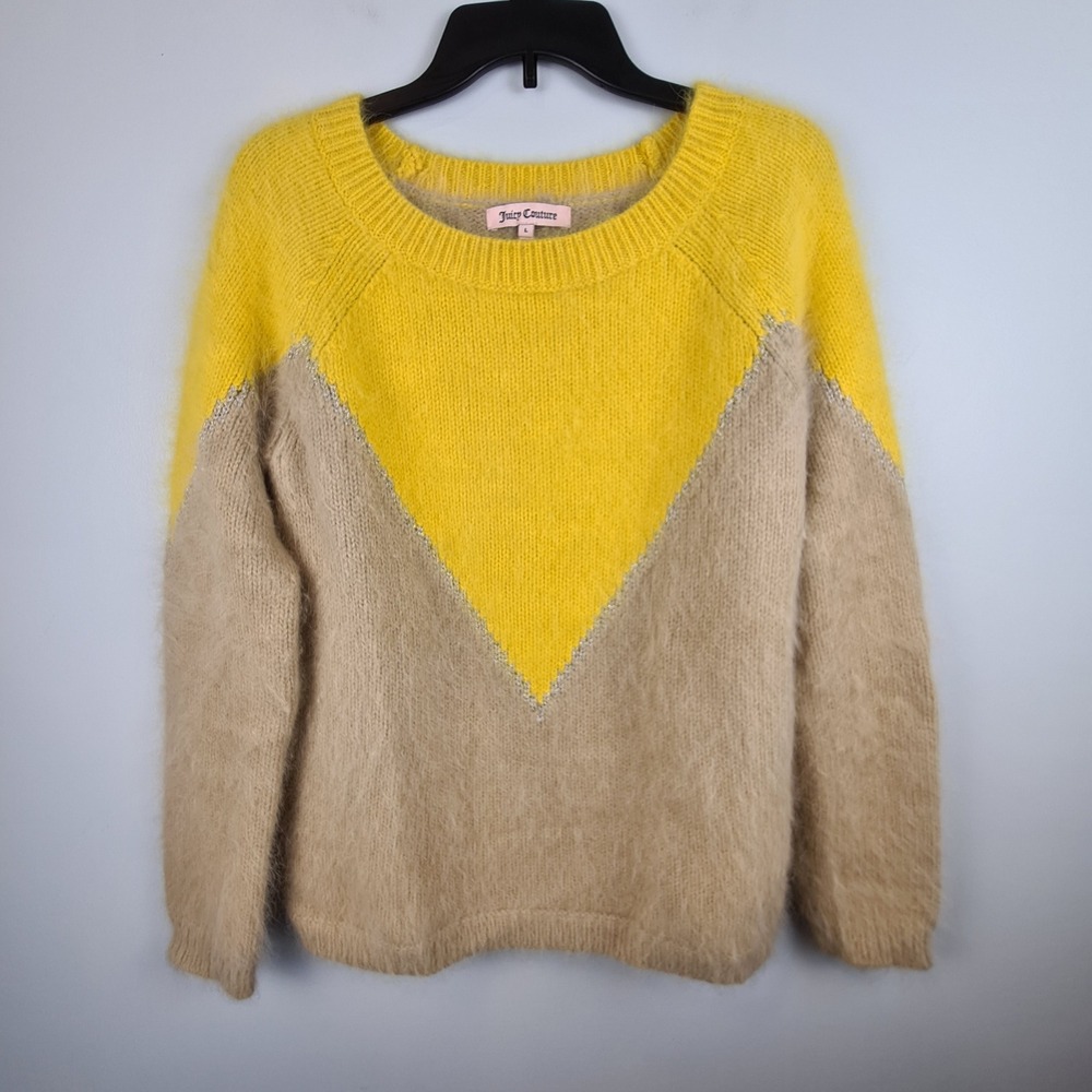 Juicy Couture Womens Yellow Beige Angora Blend Fuzzy Chevron Sweater Large L